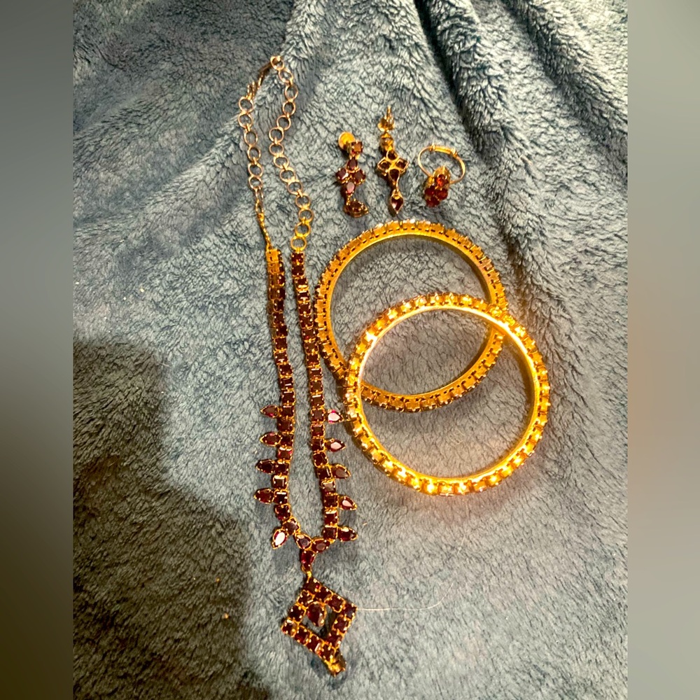 Antique Bohemian Moroccan Encased Garnet Jewelry Wedding 5 piece Set